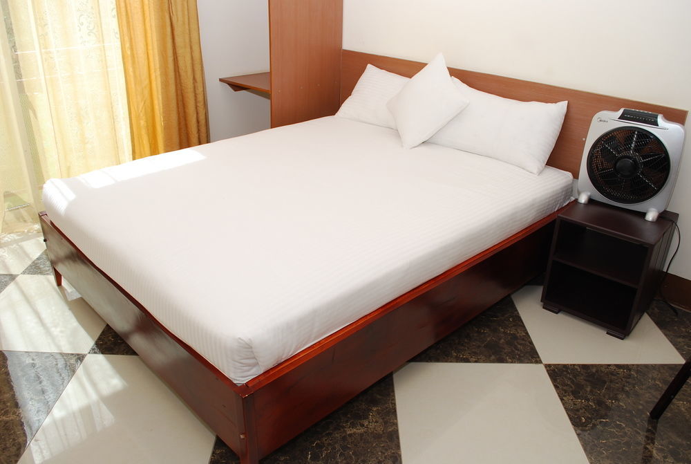 Grand Global Hotel Kampala Eksteriør bilde