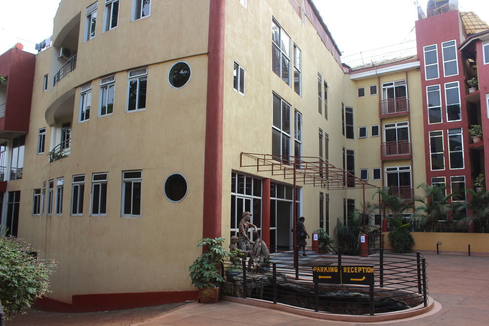 Grand Global Hotel Kampala Eksteriør bilde