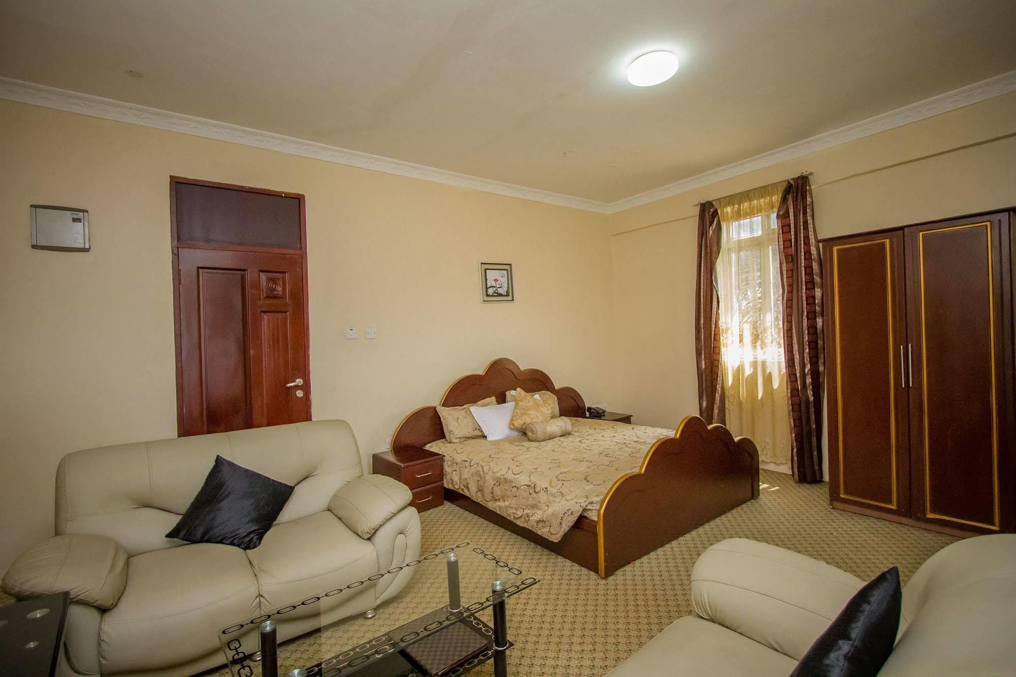 Grand Global Hotel Kampala Eksteriør bilde