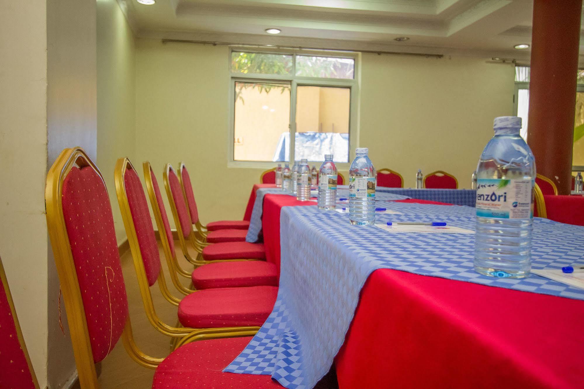 Grand Global Hotel Kampala Eksteriør bilde