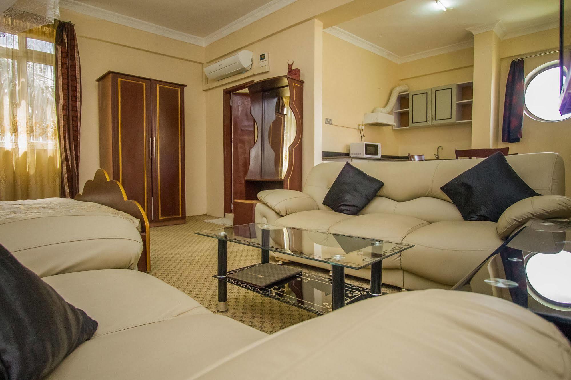 Grand Global Hotel Kampala Eksteriør bilde