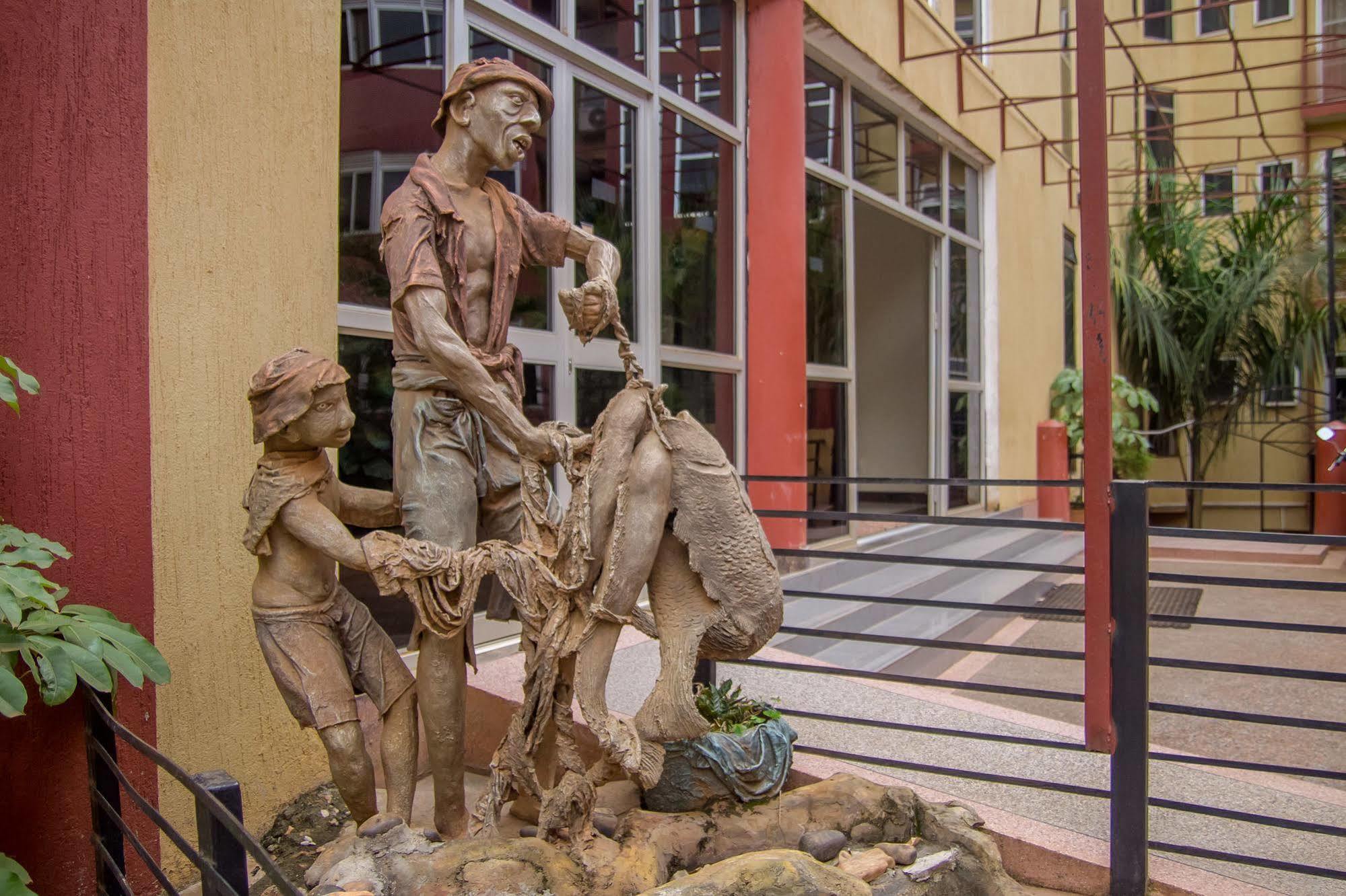 Grand Global Hotel Kampala Eksteriør bilde