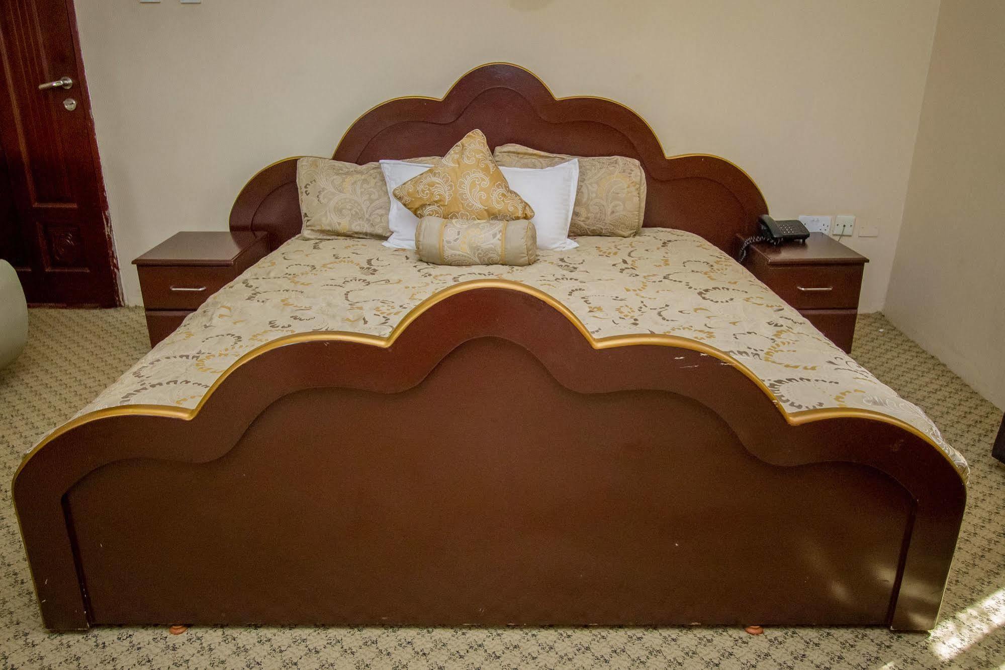 Grand Global Hotel Kampala Eksteriør bilde